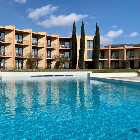 - Country Boutique Hotel 4*