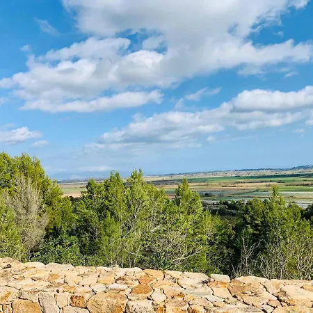 - Country Boutique فندق Albóns